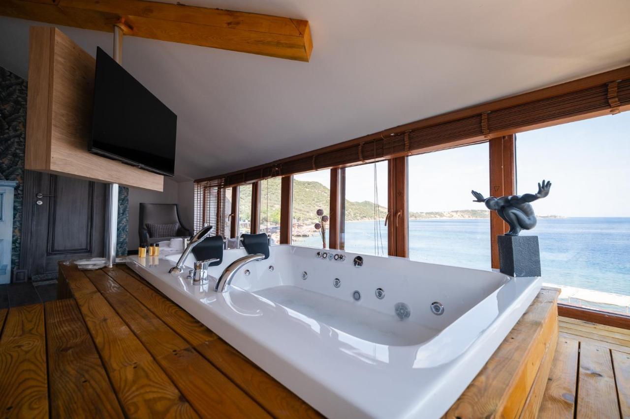 Assos Troy Port Hotel Eksteriør billede