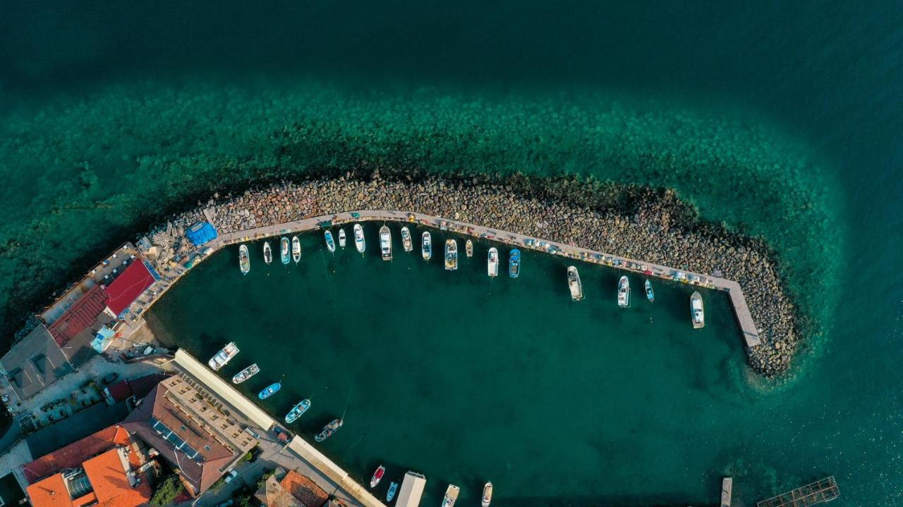 Assos Troy Port Hotel Eksteriør billede